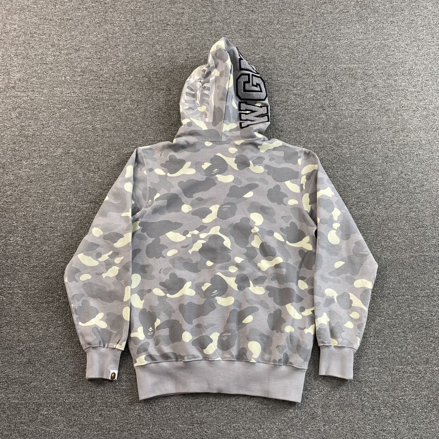 Campera Bape City Camo Shark Full Zip Gris