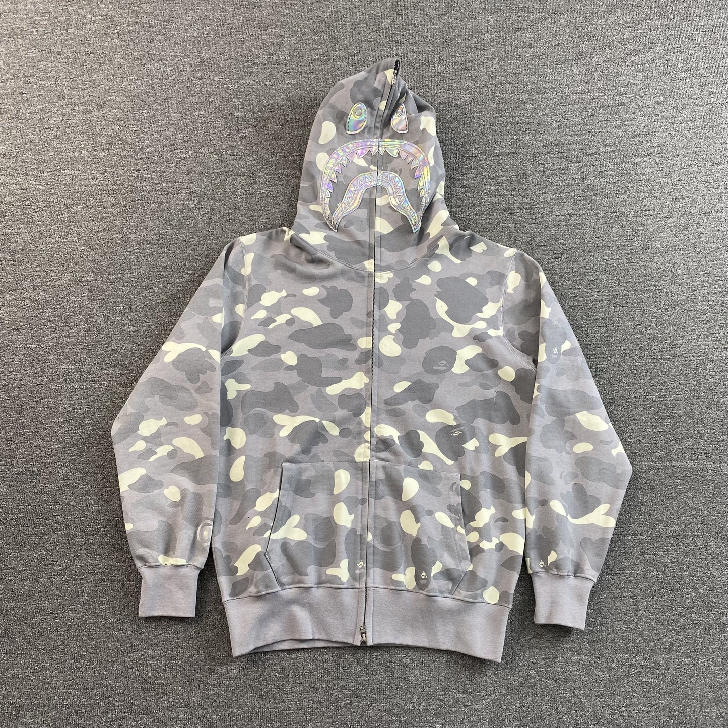 Campera Bape City Camo Shark Full Zip Gris