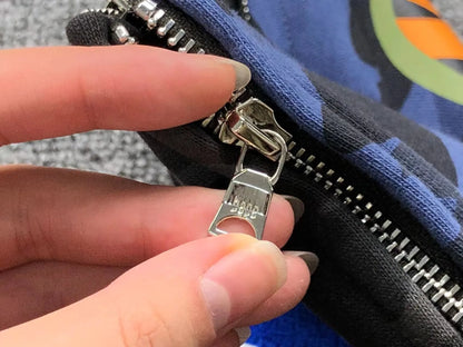 bape-color-camo-separate-shark-full-zip-hoodie-black-blue-12-Drip Store Argentina