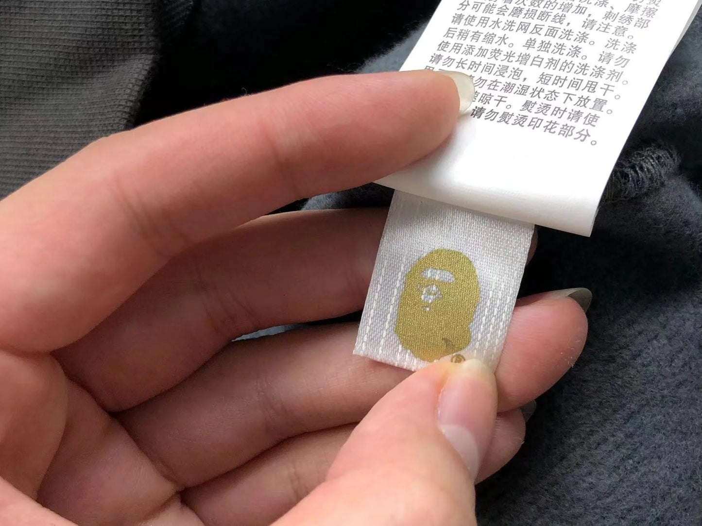 bape-color-camo-shark-full-zip-hoodie-black-14-Drip Store Argentina