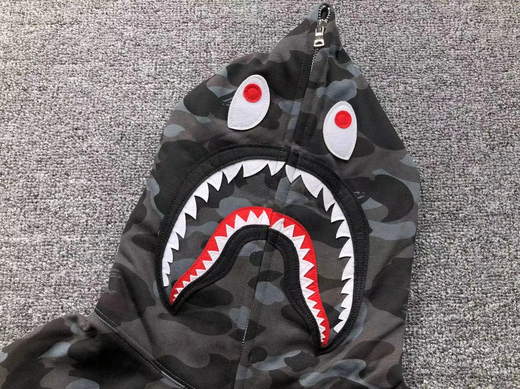 bape-color-camo-shark-full-zip-hoodie-black-8-Drip Store Argentina