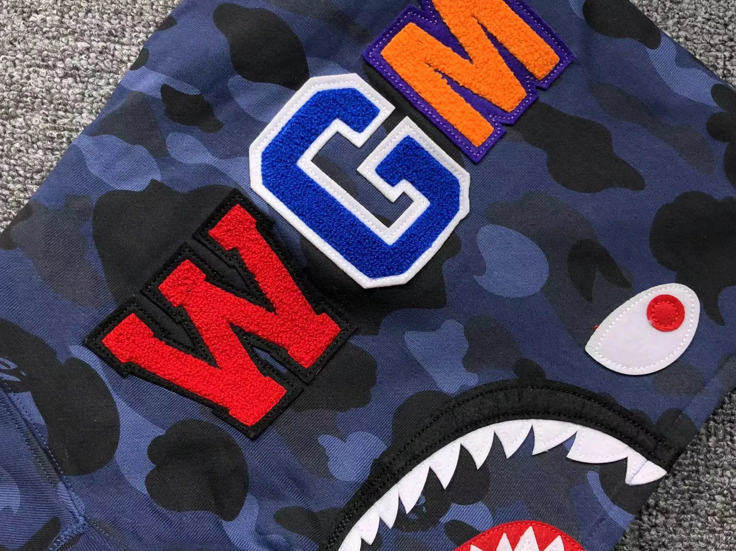 bape-color-camo-shark-full-zip-hoodie-blue-7-Drip Store Argentina