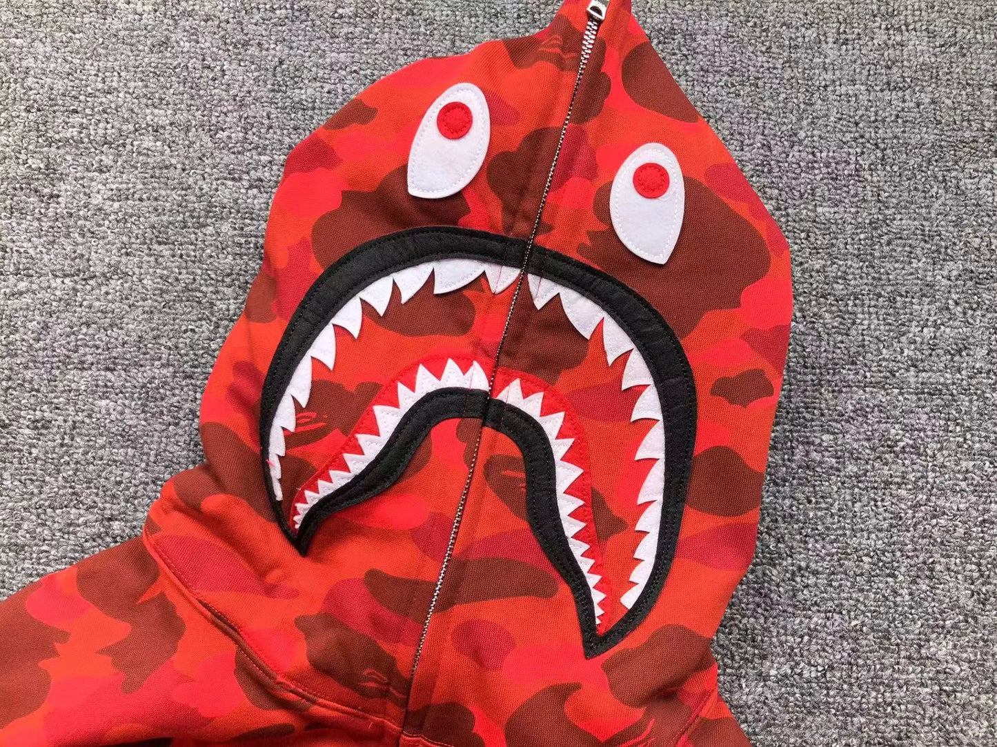 bape-color-camo-shark-full-zip-hoodie-red-8-Drip Store Argentina