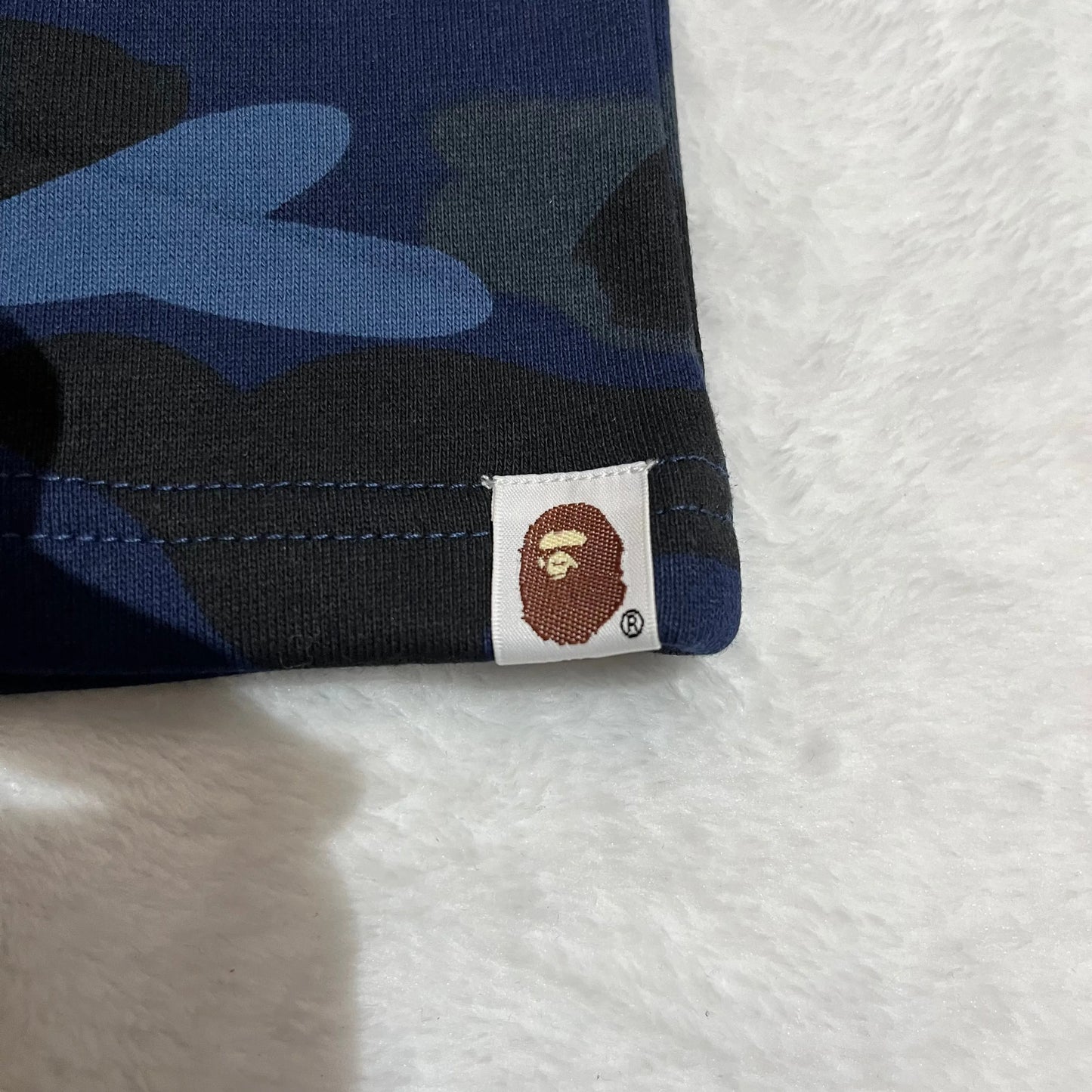 bape-color-camo-shark-sweat-shorts-4-Drip Store Argentina