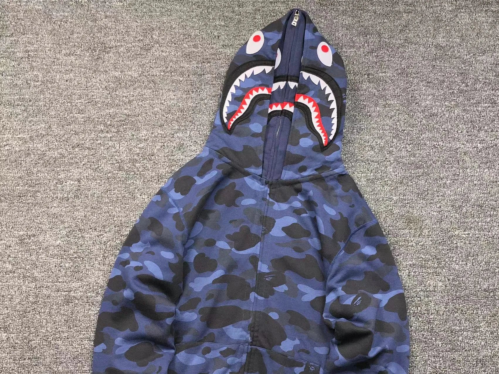 bape-color-camo-shark-wide-full-zip-double-hoodie-blue-17-Drip Store Argentina