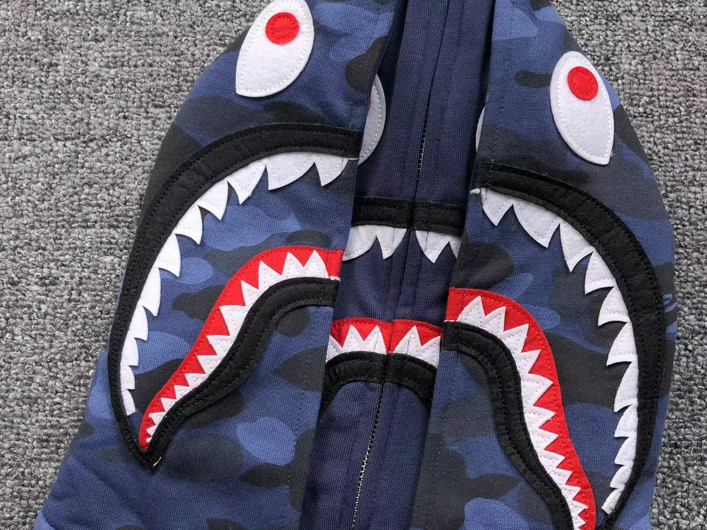 bape-color-camo-shark-wide-full-zip-double-hoodie-blue-3-Drip Store Argentina