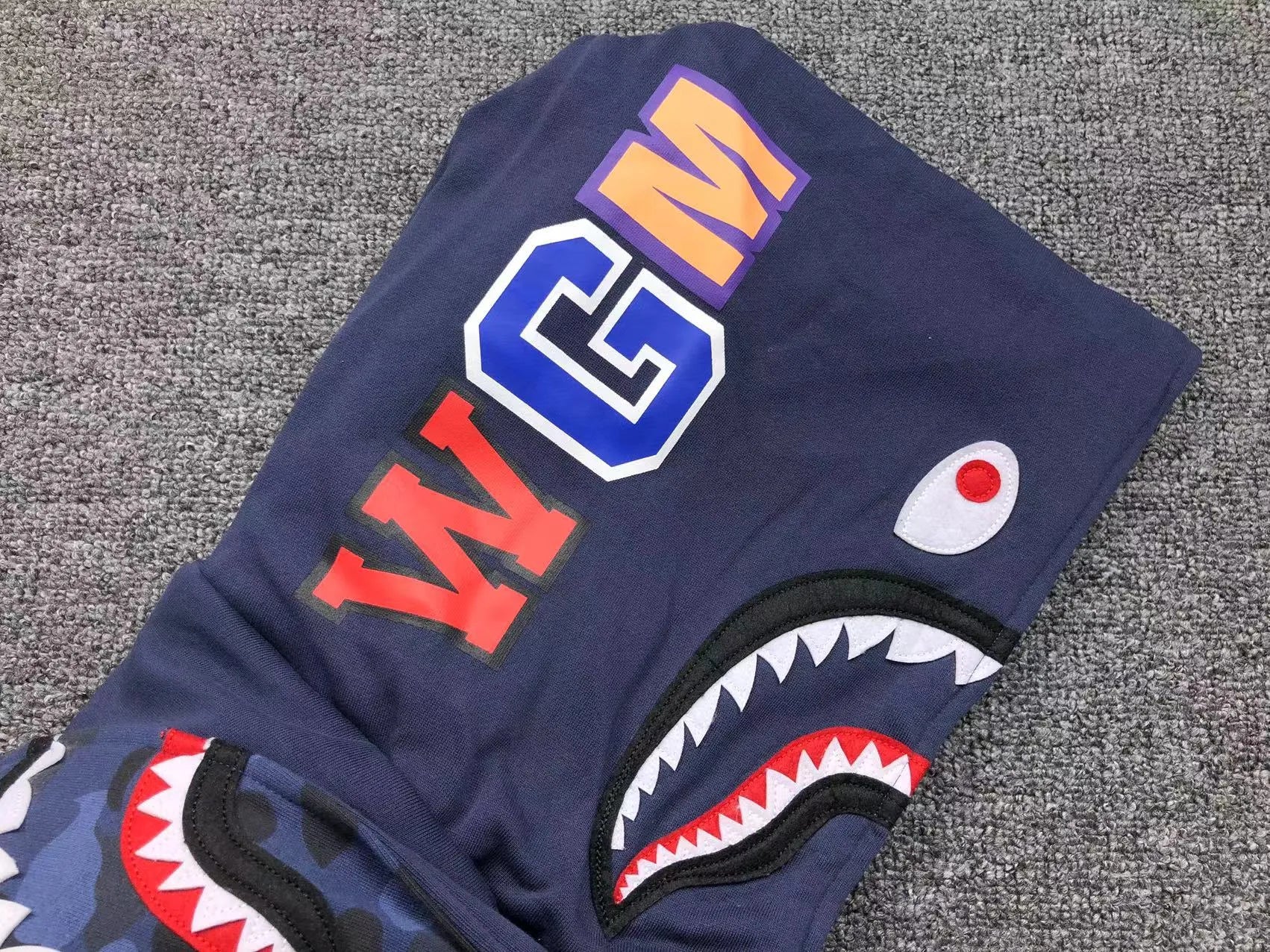 bape-color-camo-shark-wide-full-zip-double-hoodie-blue-8-Drip Store Argentina