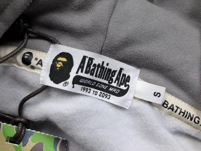 bape-color-camo-shark-wide-full-zip-double-hoodie-gray-18-Drip Store Argentina