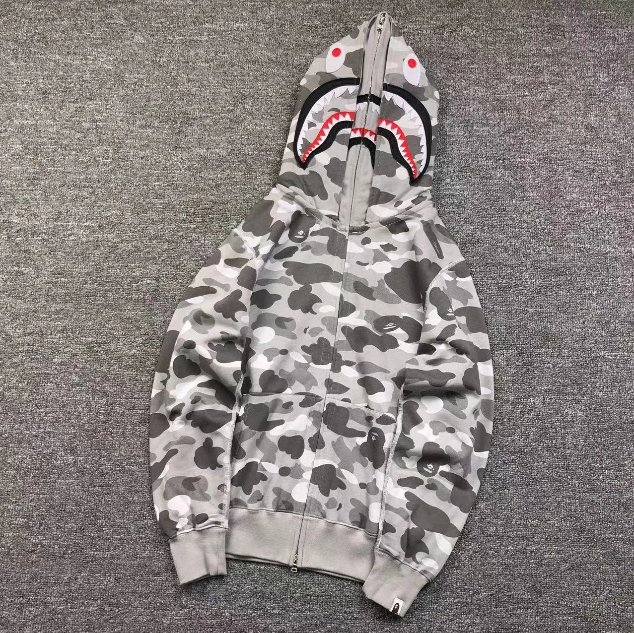 bape-color-camo-shark-wide-full-zip-double-hoodie-gray-Drip Store Argentina