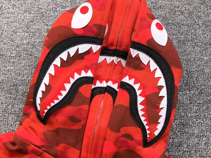 bape-color-camo-shark-wide-full-zip-double-hoodie-red-2-Drip Store Argentina