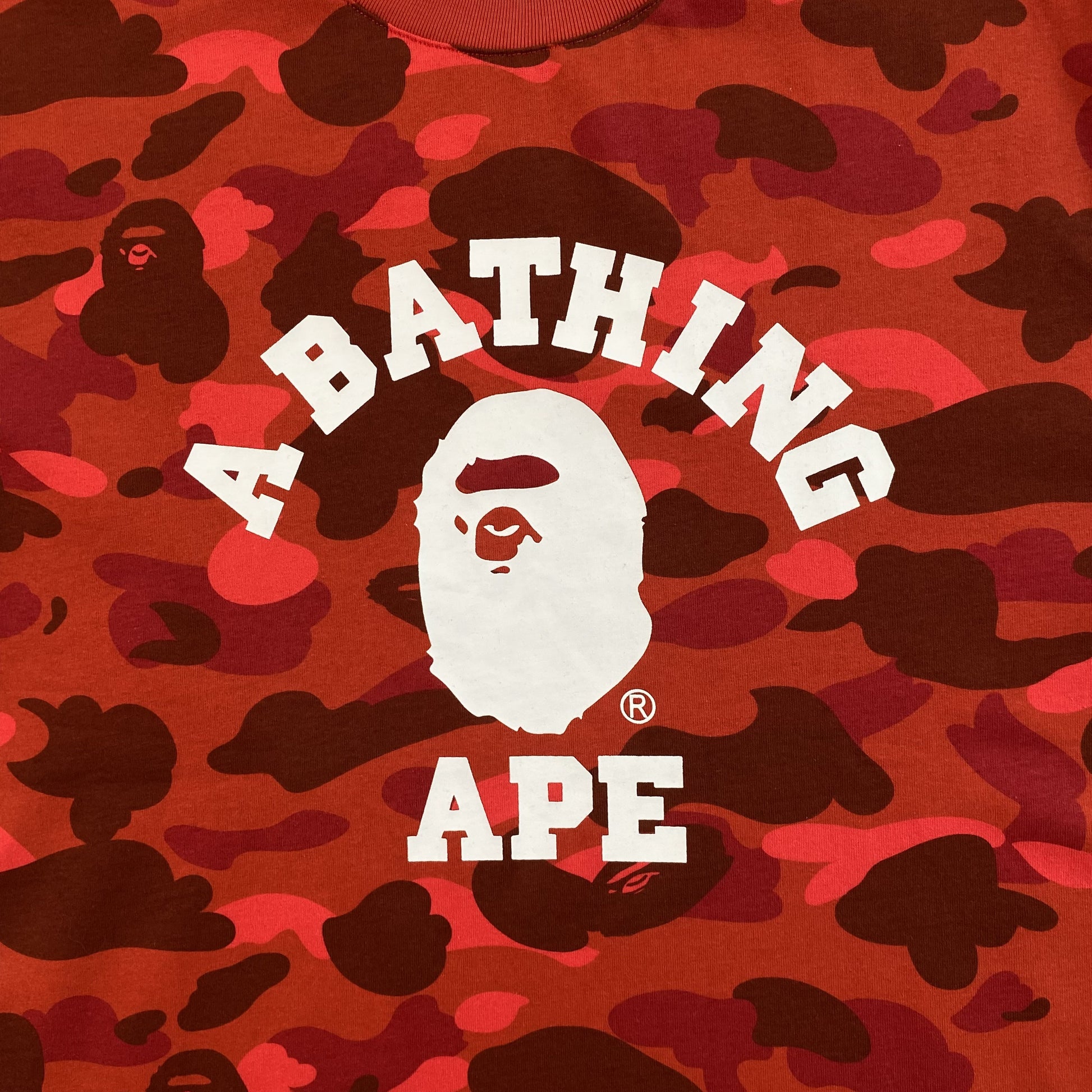 bape-color-camo-tee-red-3_a6486d5c-Drip Store Argentina