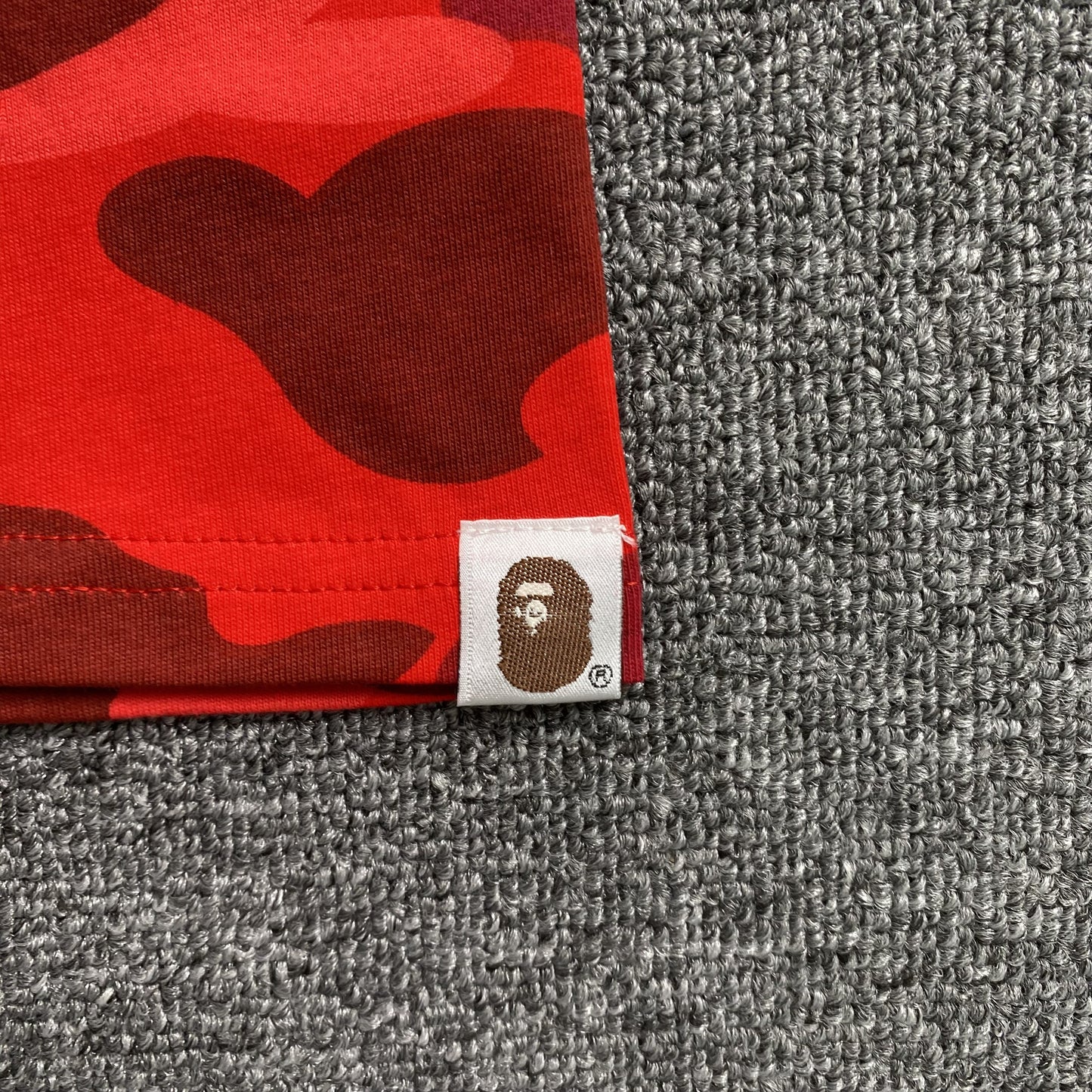 bape-color-camo-tee-red-4-Drip Store Argentina