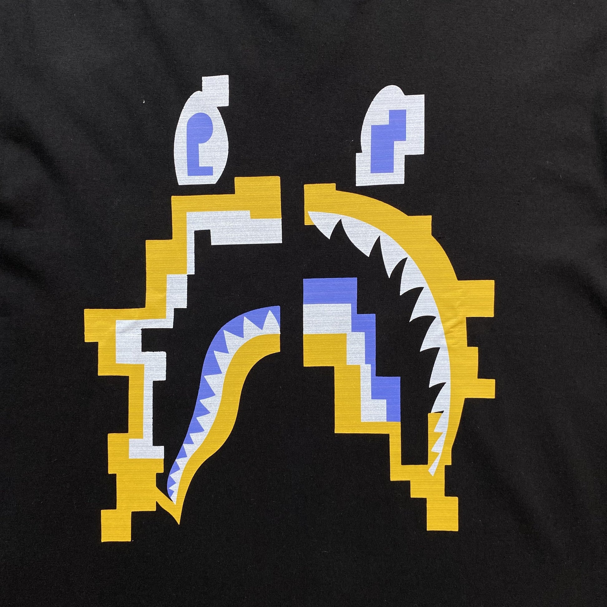 bape-digital-shark-tee-black-3-Drip Store Argentina