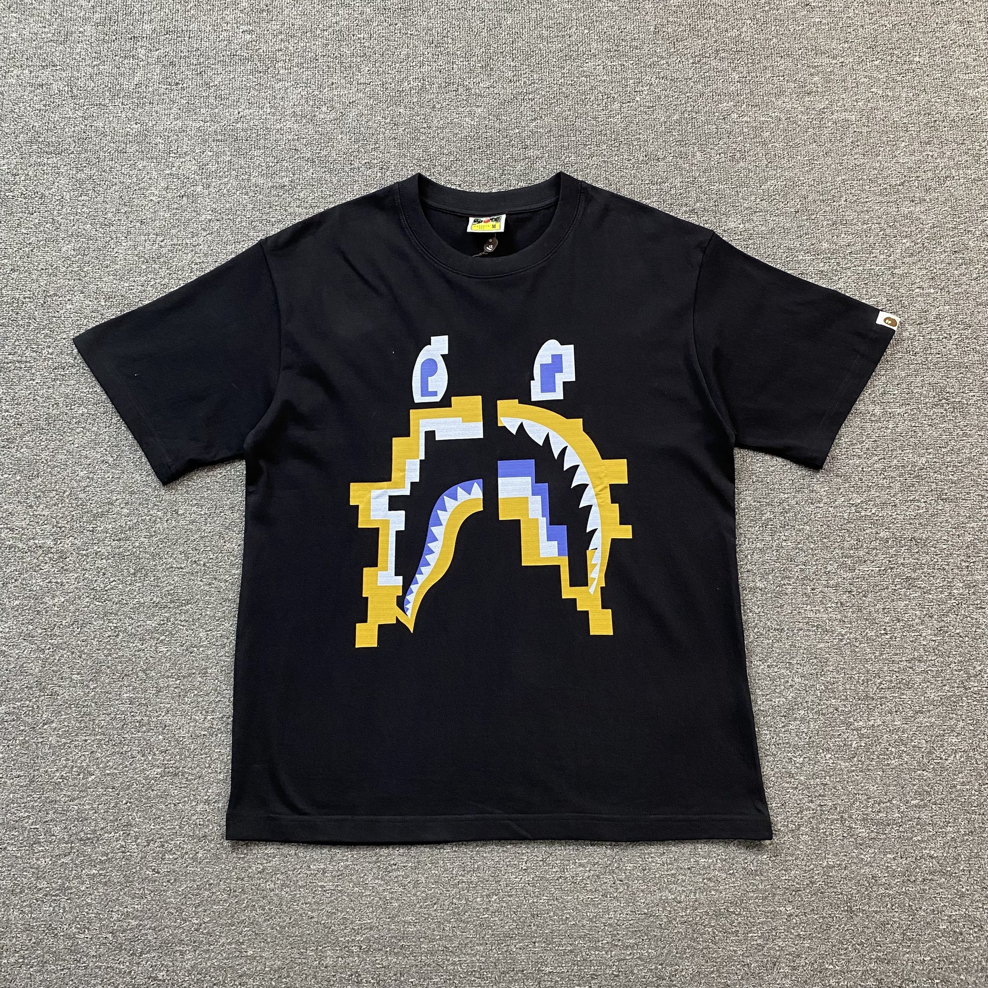 bape-digital-shark-tee-black-Drip Store Argentina