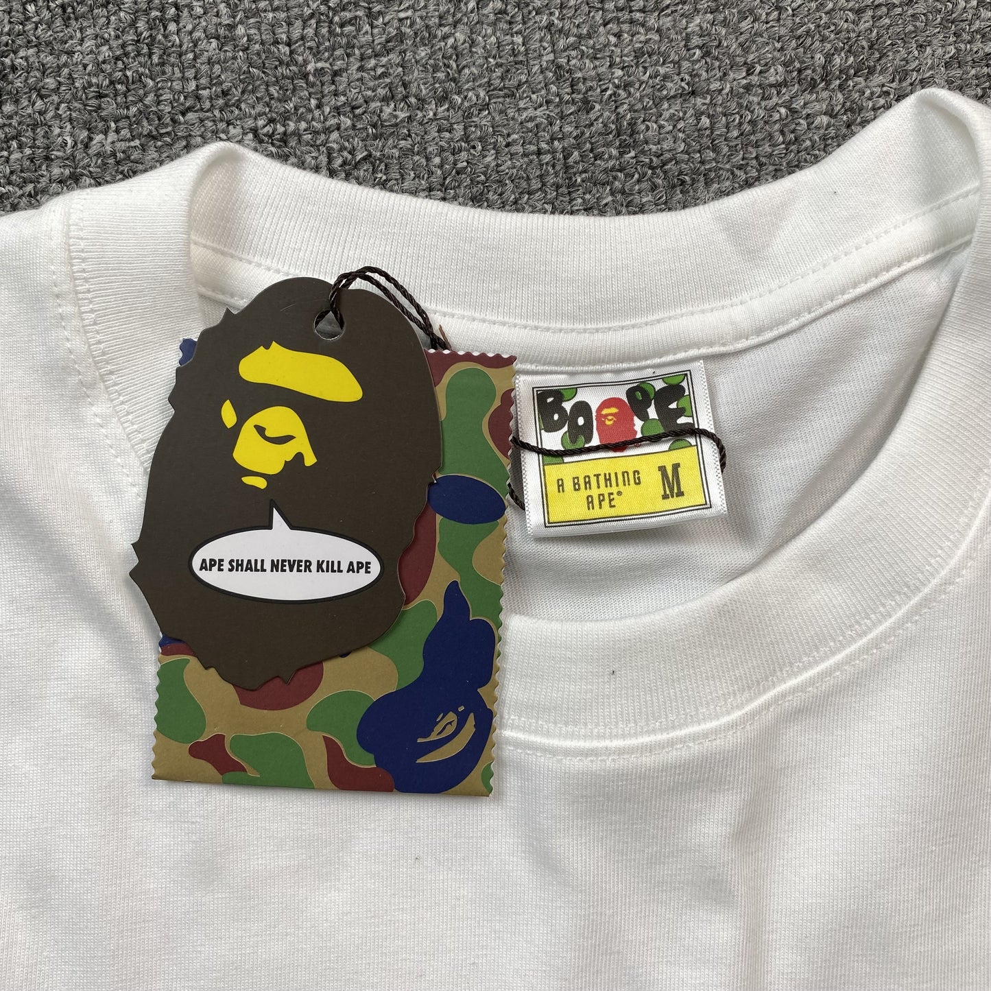 bape-digital-shark-tee-white-5-Drip Store Argentina
