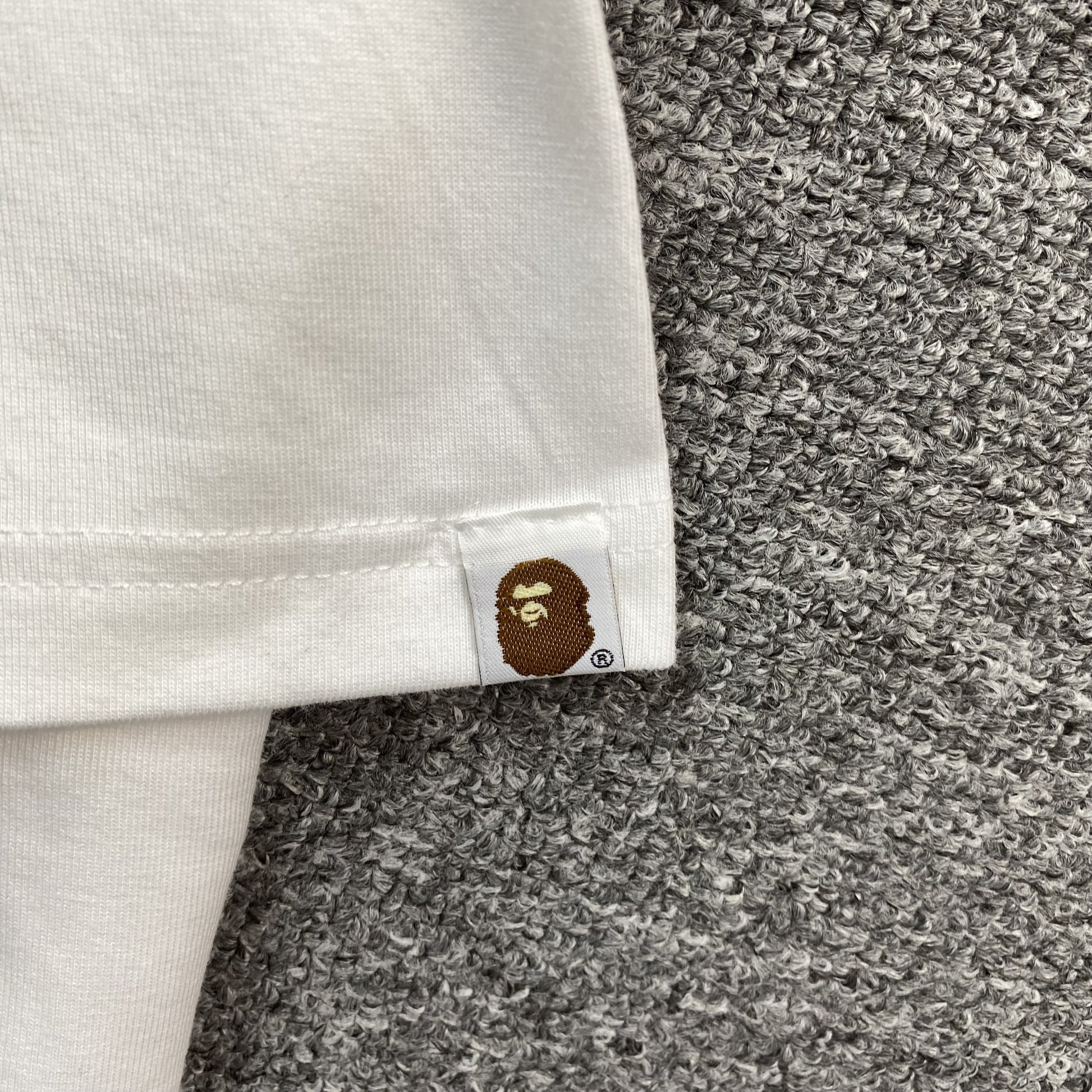 bape-digital-shark-tee-white-6-Drip Store Argentina