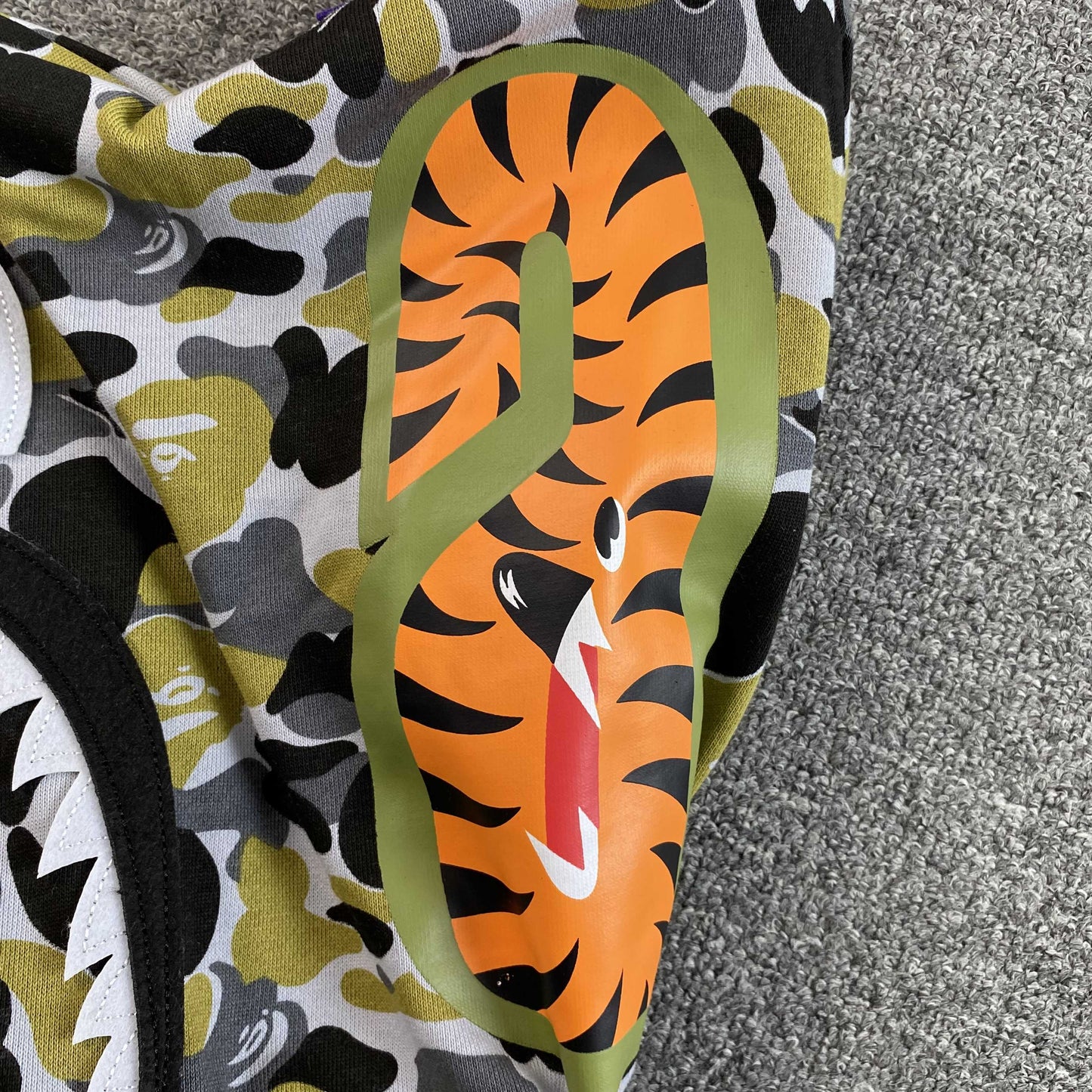 Campera Bape Ginza Separate Shark Full Zip Multicolor