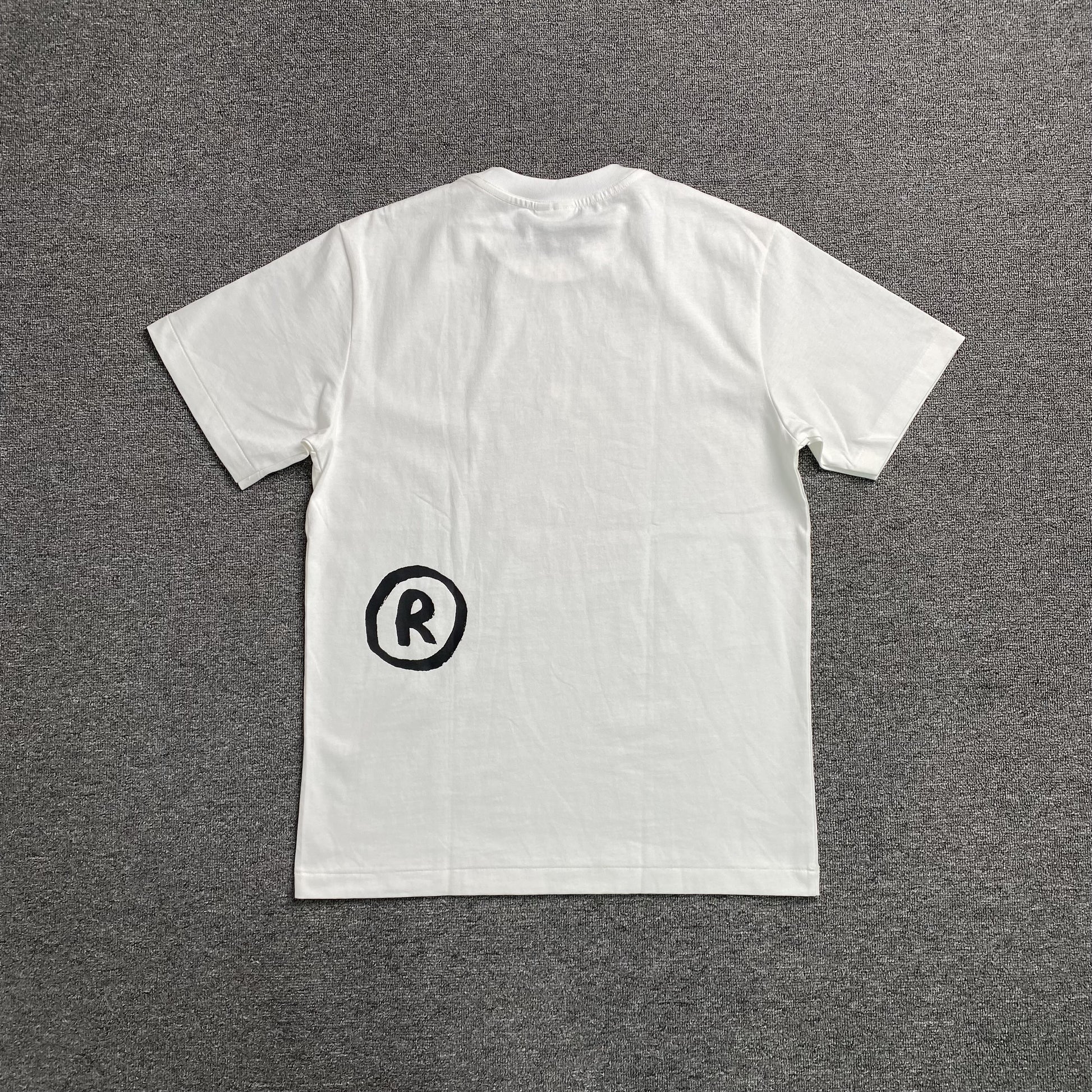 bape-hand-draw-tee-white-4-Drip Store Argentina