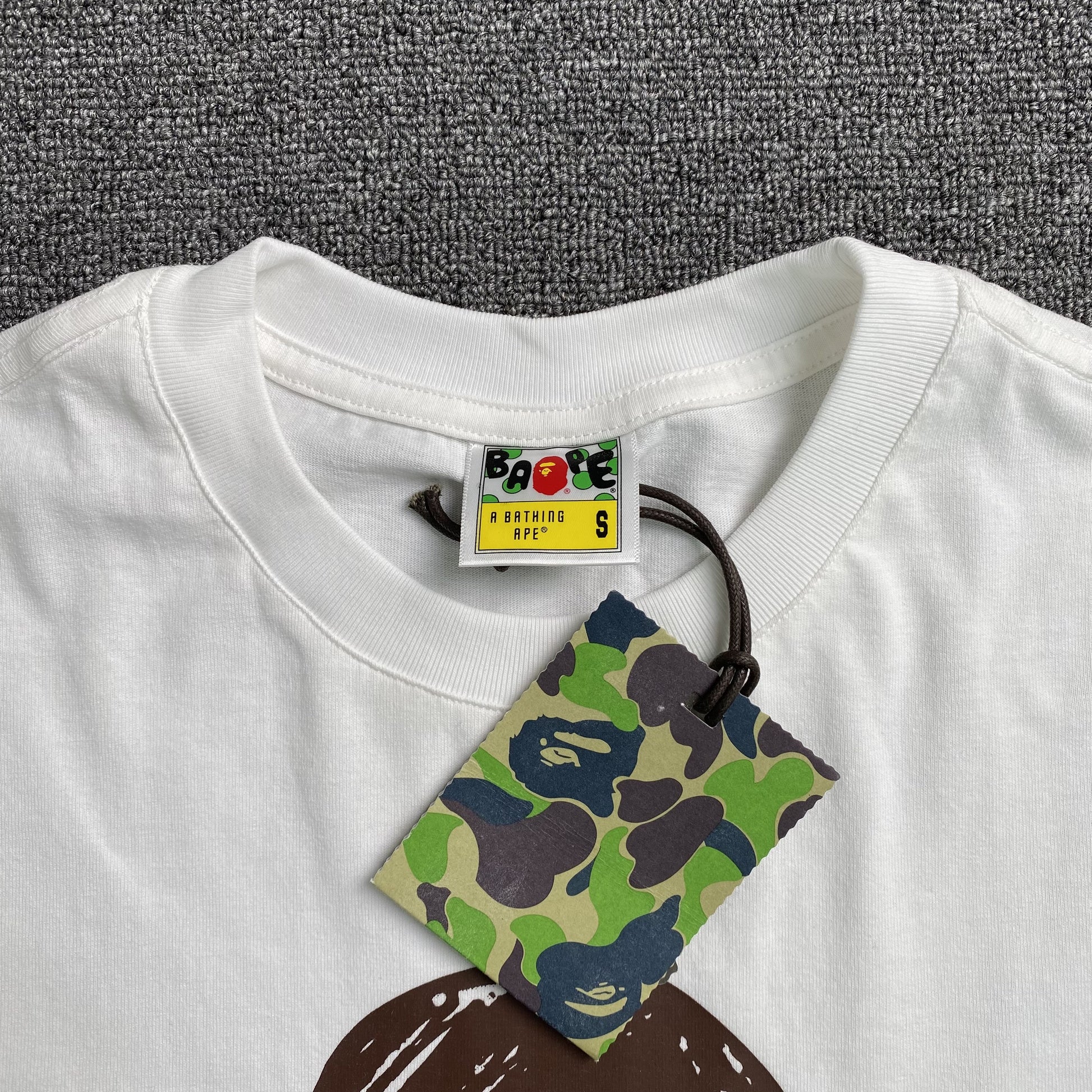 bape-hand-draw-tee-white-6-Drip Store Argentina