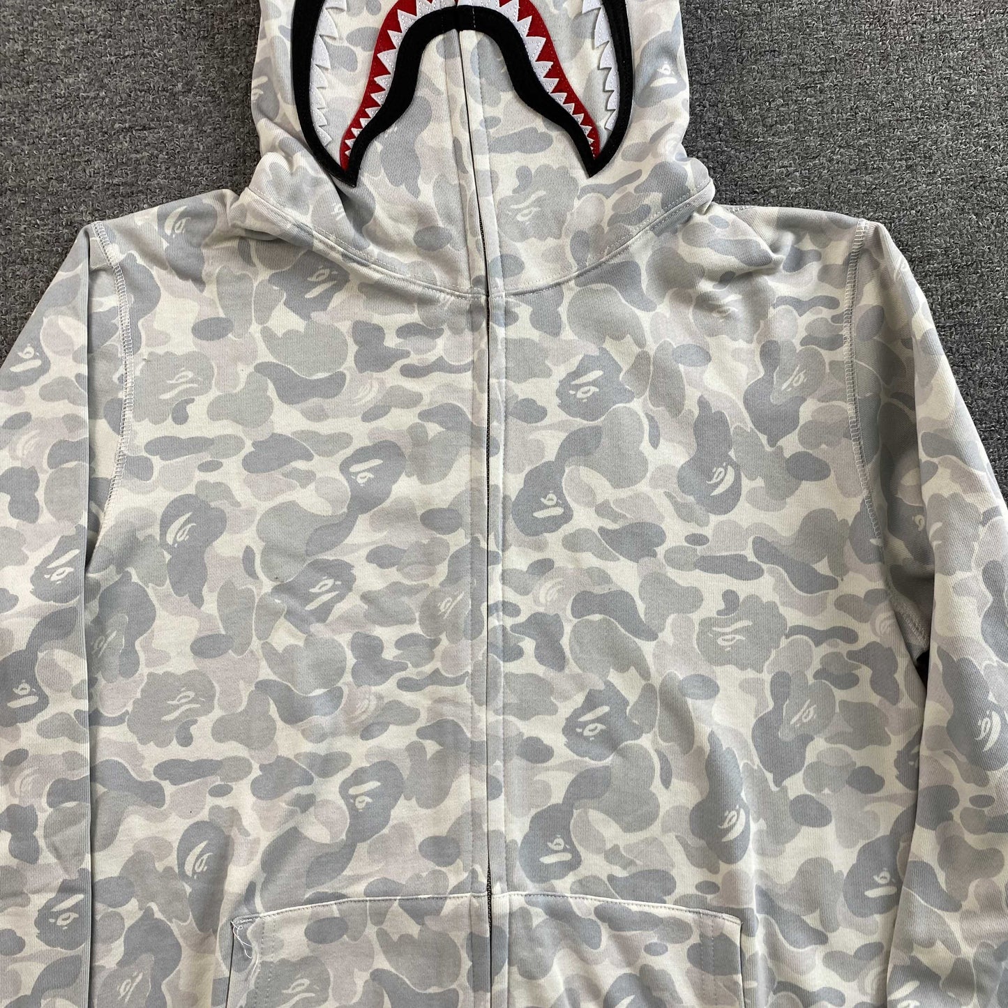 Campera Bape Harajuku Separate Shark Full Zip Blanco