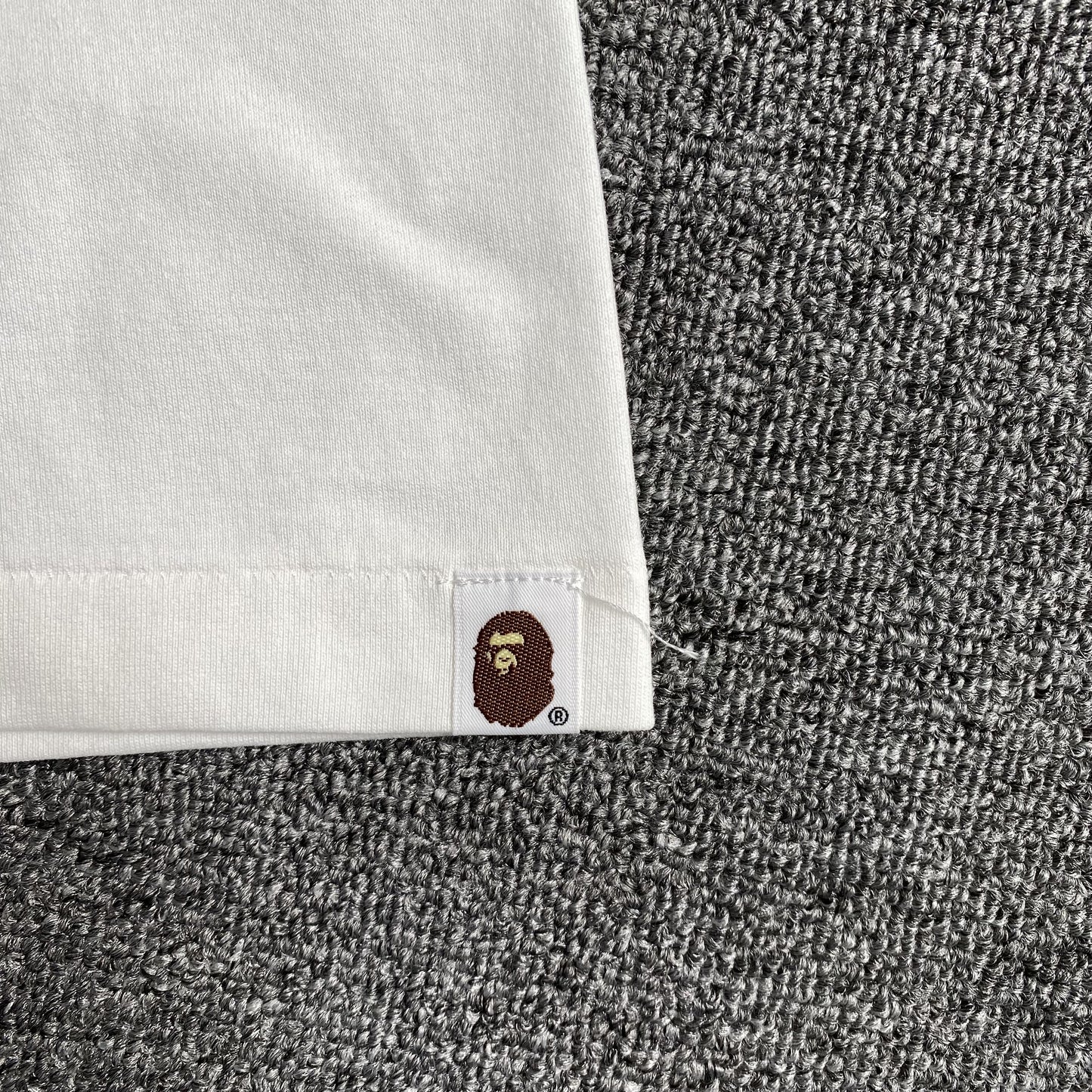 bape-lux-sport-ape-head-tee-white-4-Drip Store Argentina