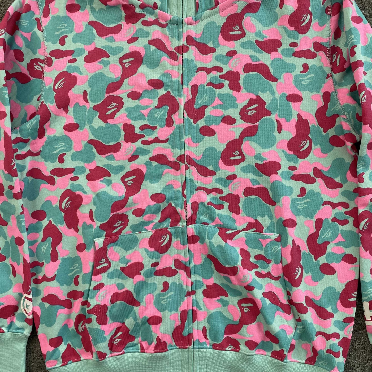 Campera Bape  Miami 4th Anniversary Shark Full Zip Rosa Azul