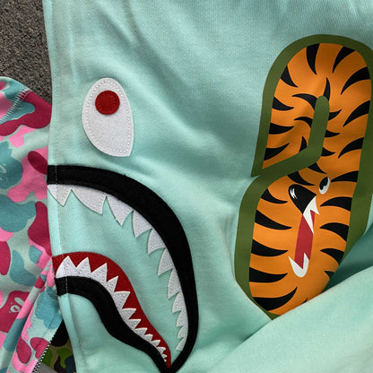 Campera Bape  Miami 4th Anniversary Shark Full Zip Rosa Azul