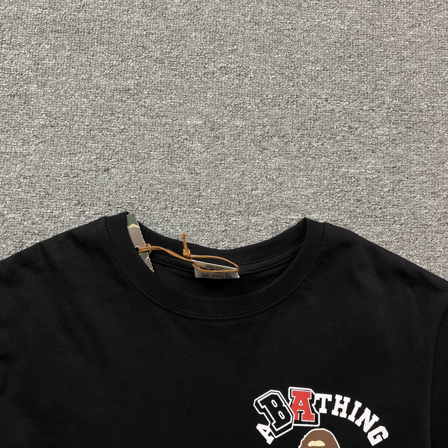 bape-multi-fonts-tee-black-5-Drip Store Argentina