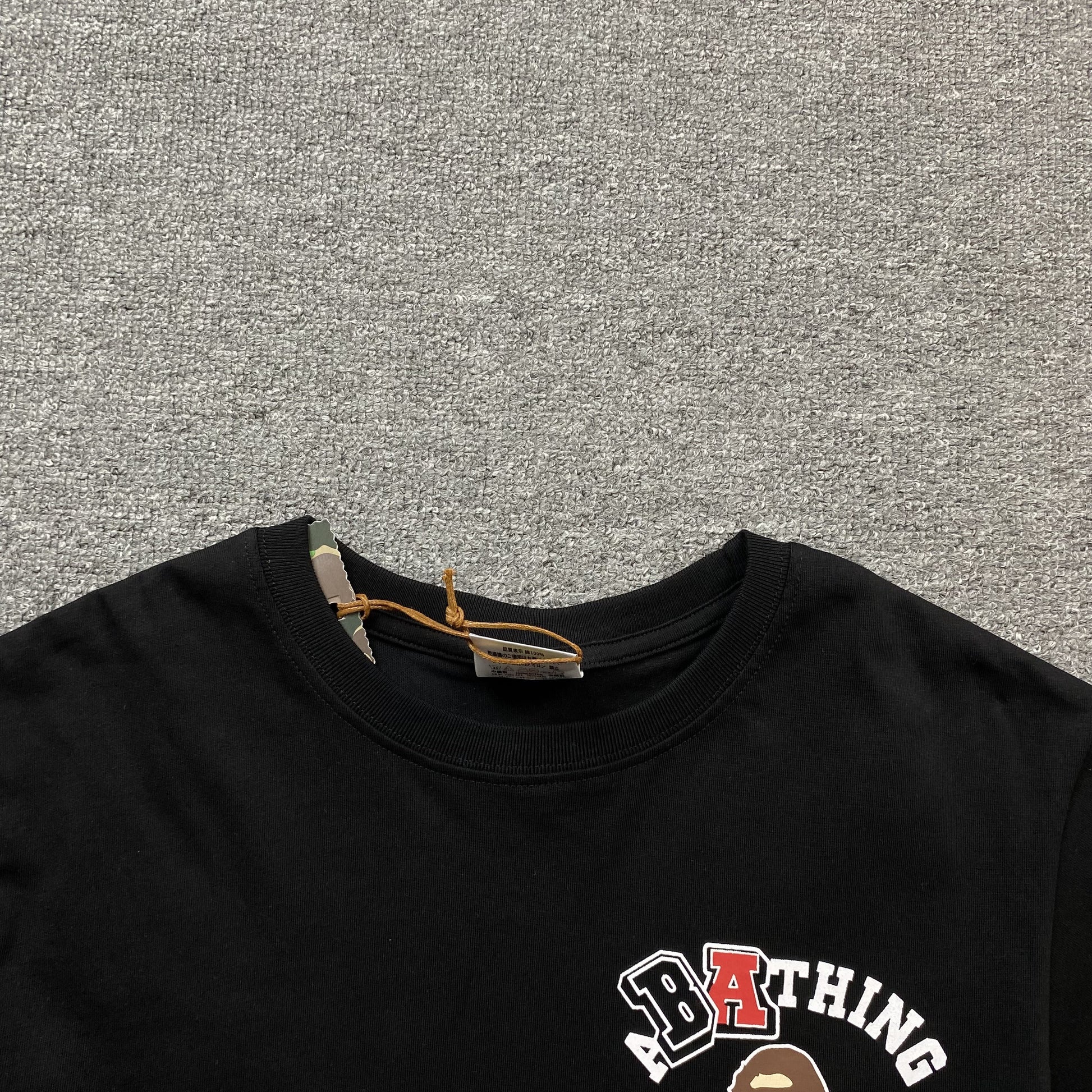 bape-multi-fonts-tee-black-5-Drip Store Argentina