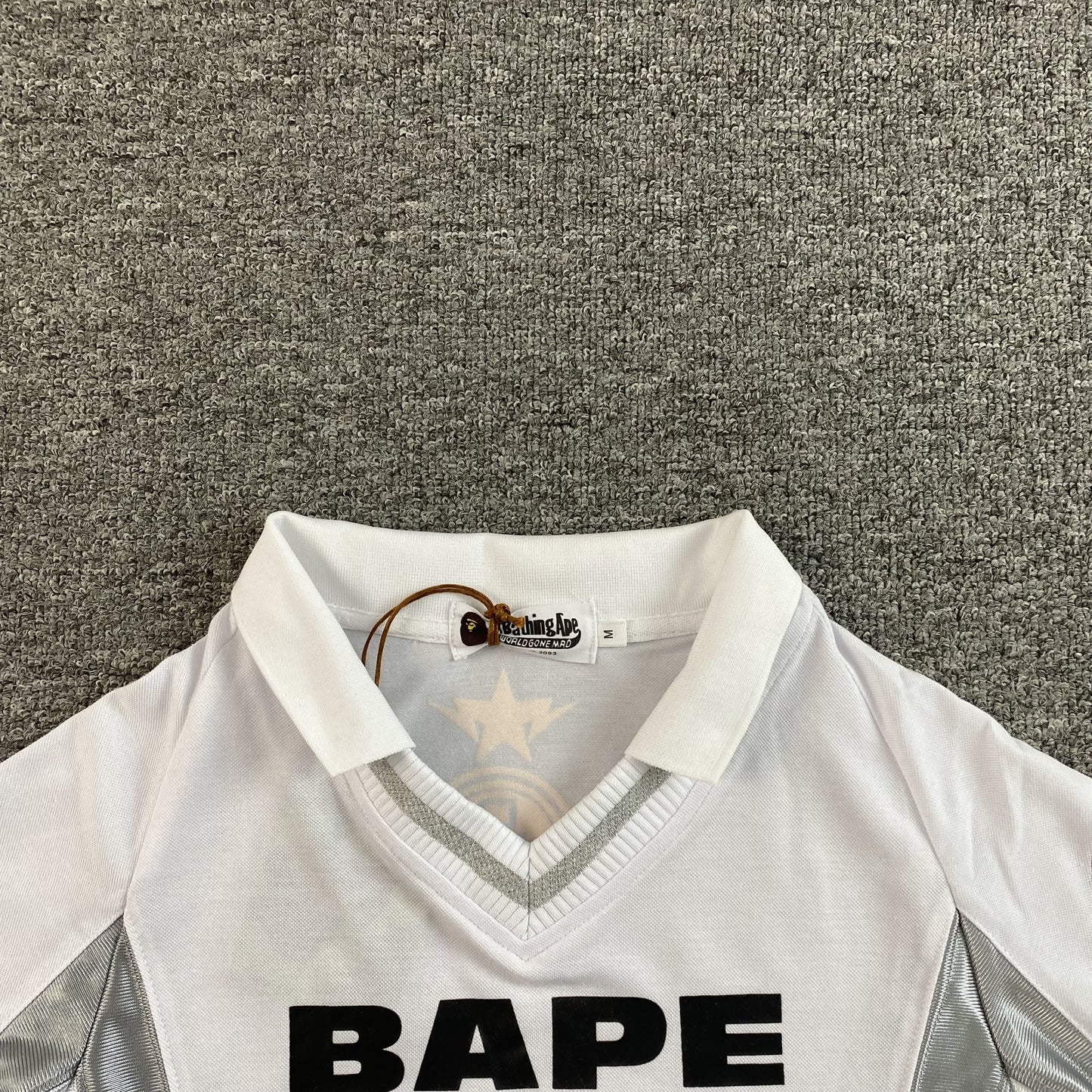 Remera Bape Multi Logo Soccer Jersey Blanca