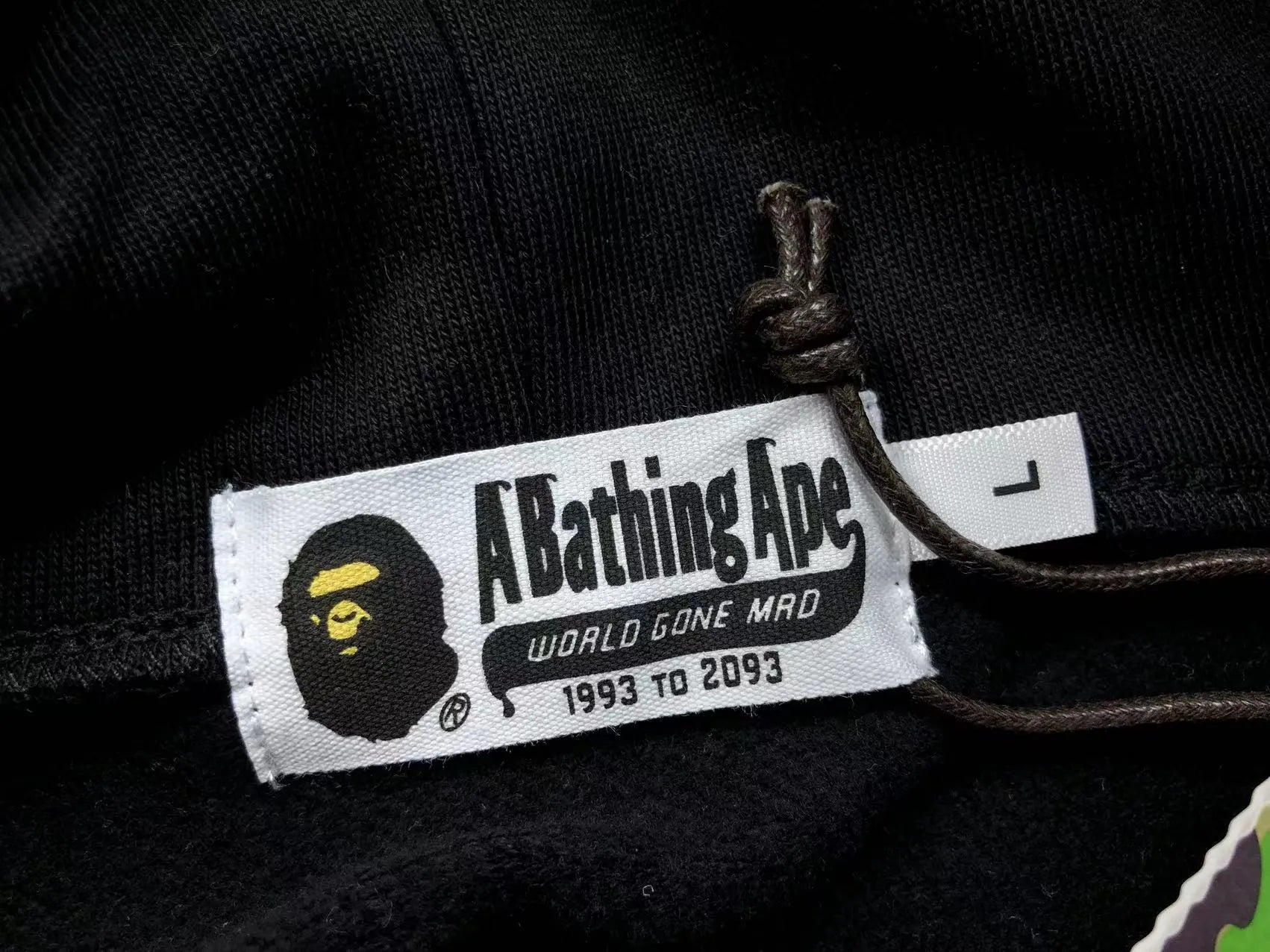 bape-shark-full-zip-hoodie-black-15-Drip Store Argentina