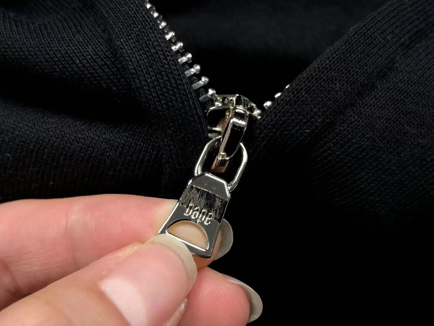 bape-shark-full-zip-hoodie-black-4-Drip Store Argentina