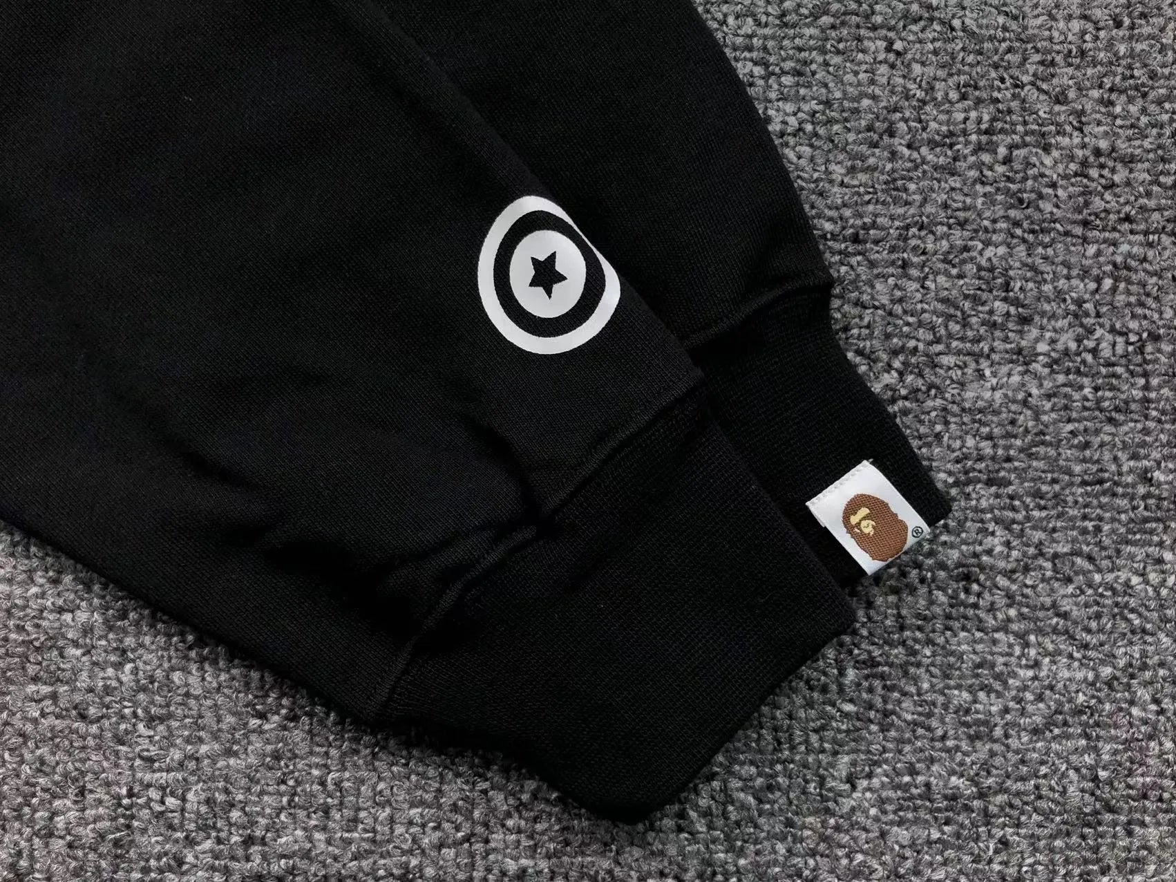 bape-shark-full-zip-hoodie-black-7-Drip Store Argentina