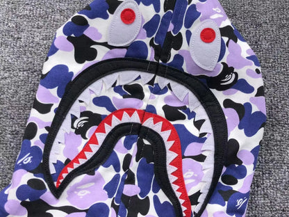 bape-shark-shizuoka-limited-full-zip-hoodie-5-Drip Store Argentina