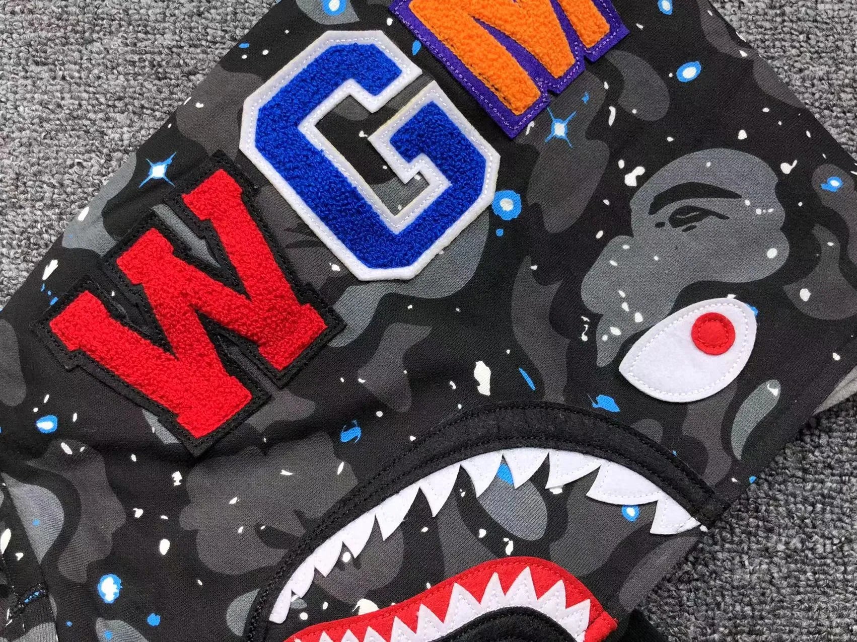 bape-space-camo-shark-full-zip-double-hoodie-black-10-Drip Store Argentina