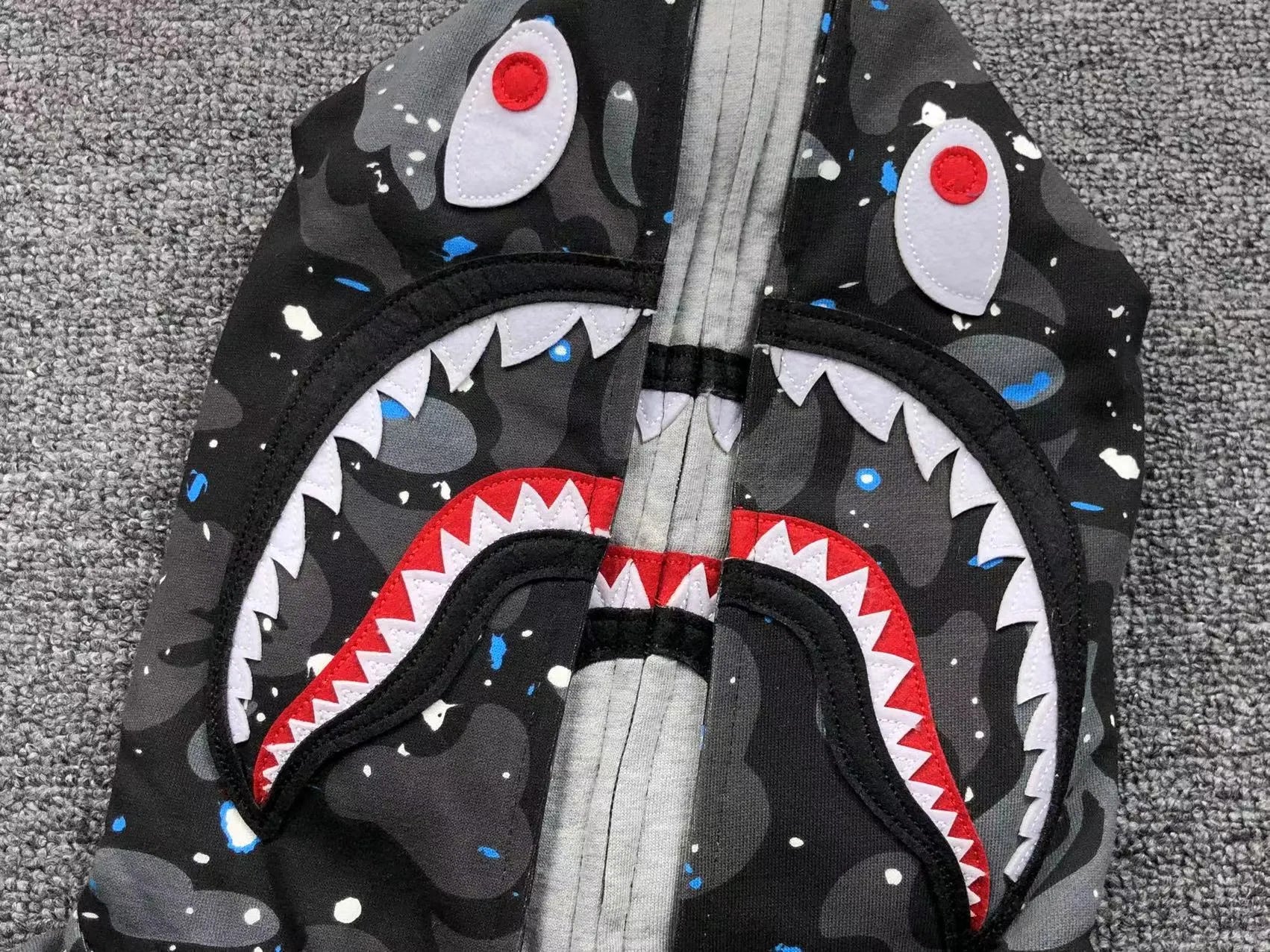 bape-space-camo-shark-full-zip-double-hoodie-black-13-Drip Store Argentina