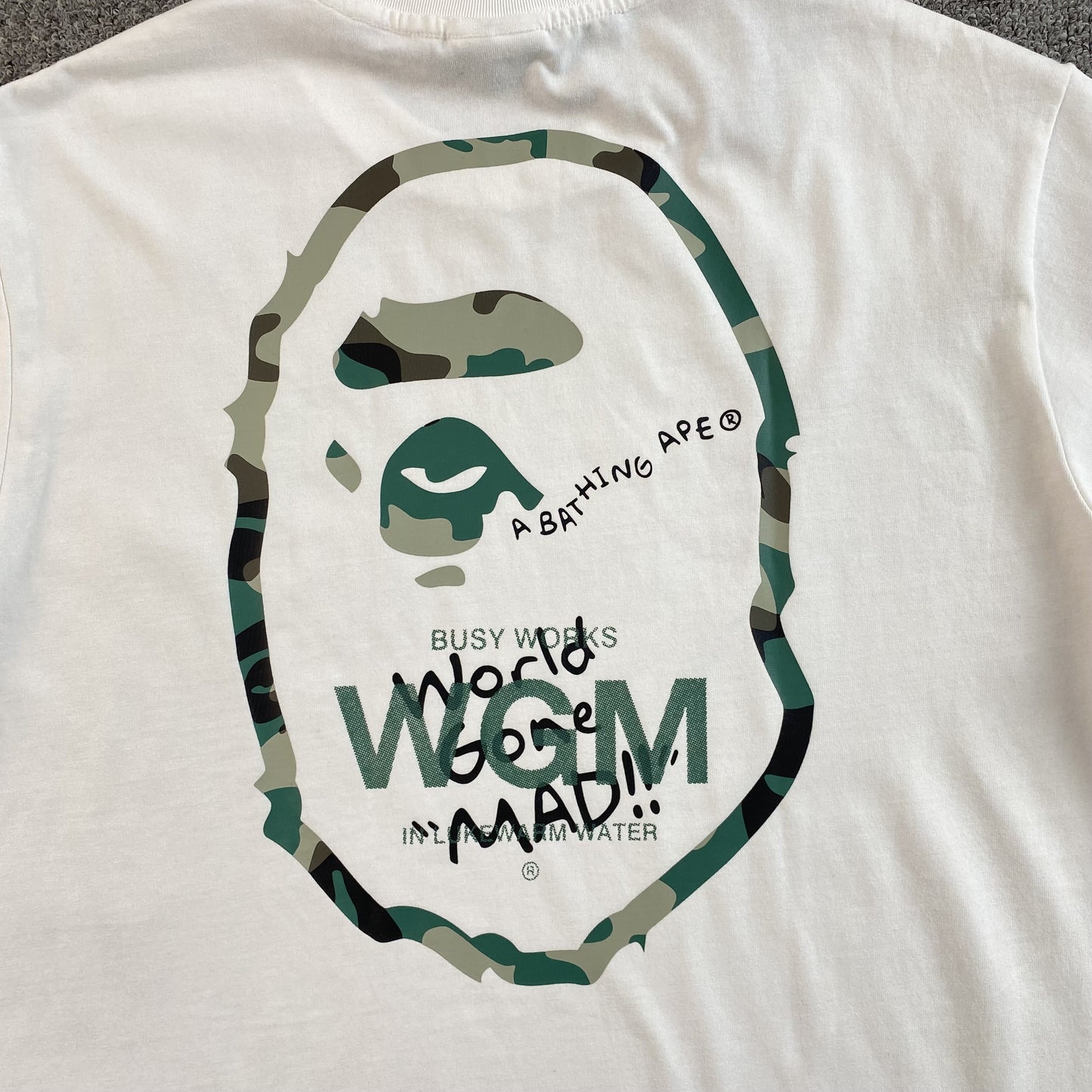 bape-woodland-camo-wgm-tee-white-3-Drip Store Argentina