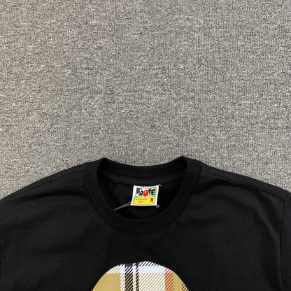 Remera Bape x Burberry Negra