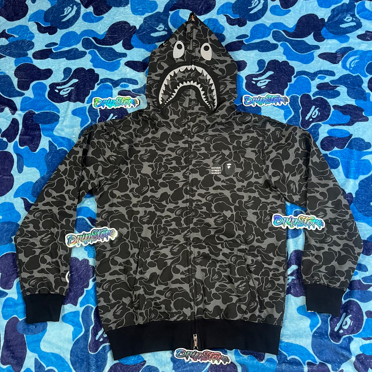 Campera Bape X Dsm Special Camo Shark Full Zip Negra