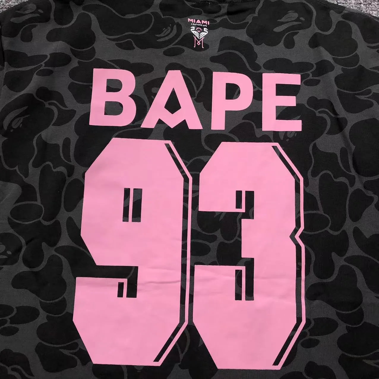 bape-x-inter-miami-cf-camo-tee-black-3-Drip Store Argentina