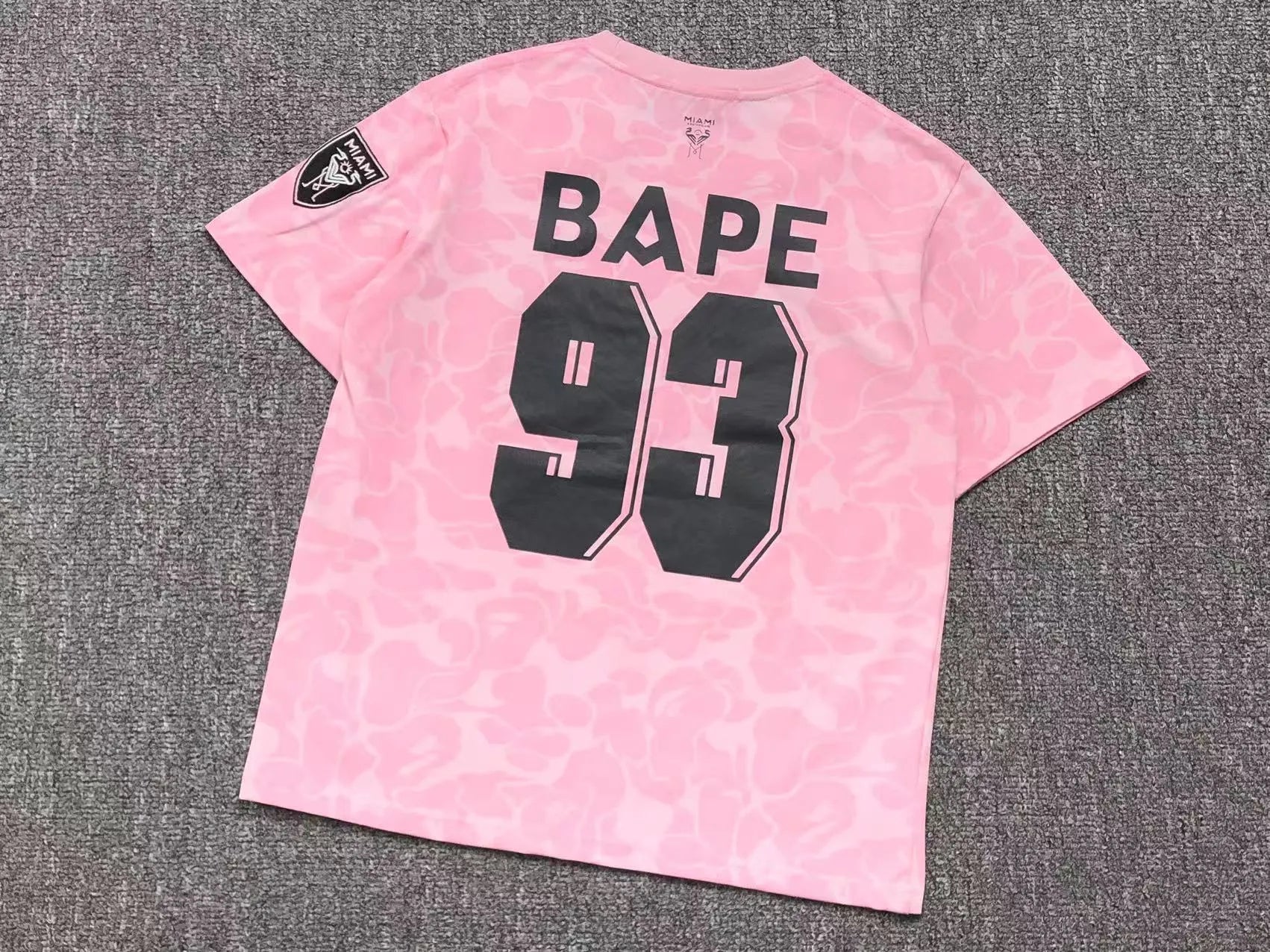 bape-x-inter-miami-cf-camo-tee-pink-2-Drip Store Argentina