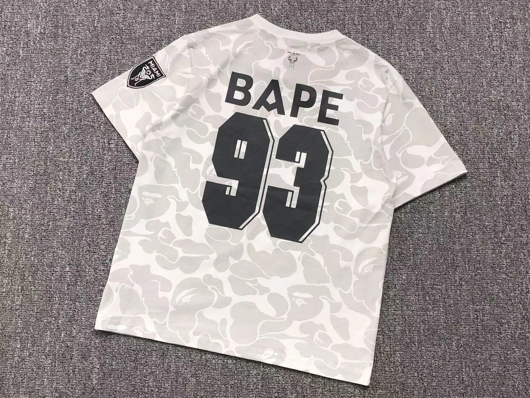 bape-x-inter-miami-cf-camo-tee-white-2-Drip Store Argentina