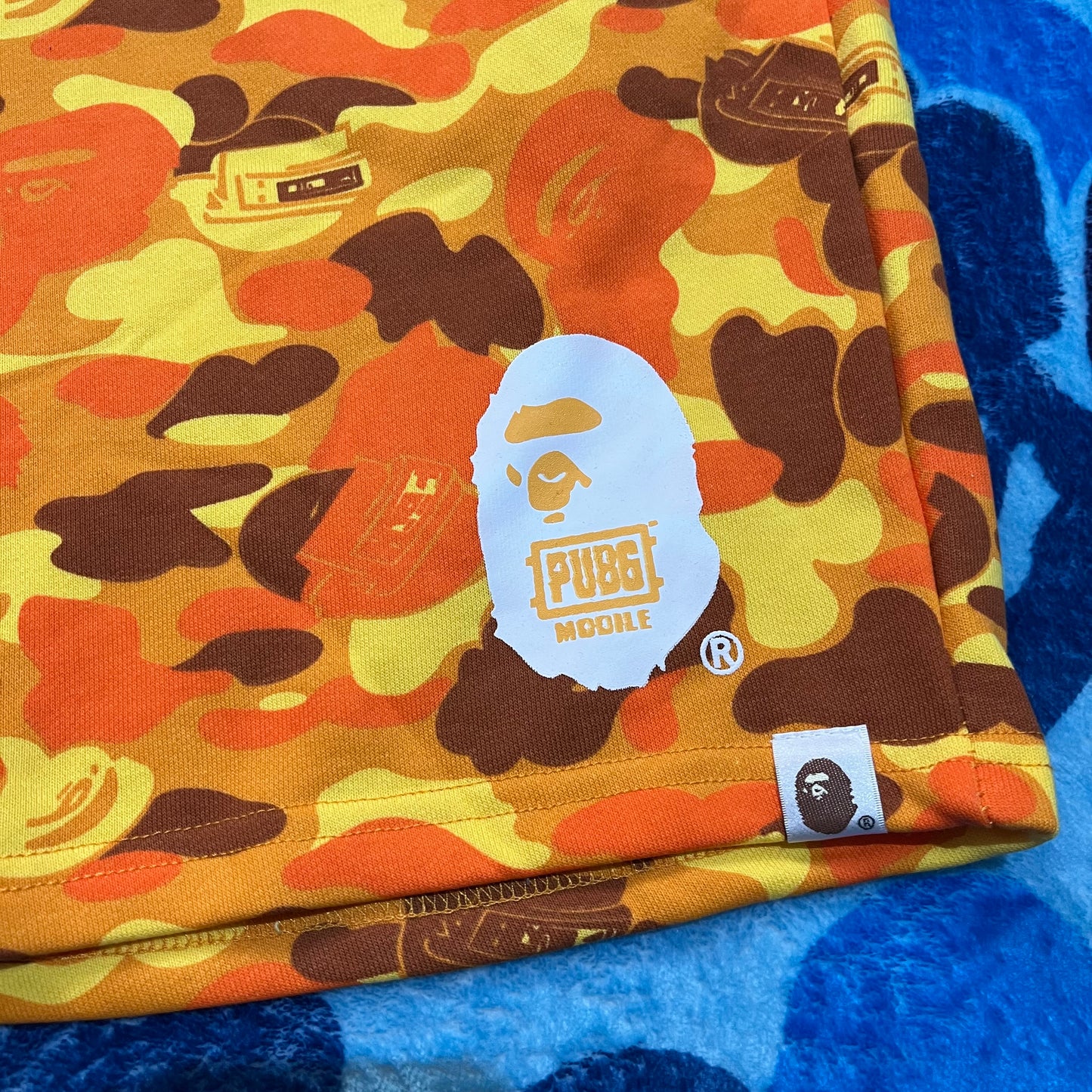 Bape X Pubg Sweat Shorts Naranja