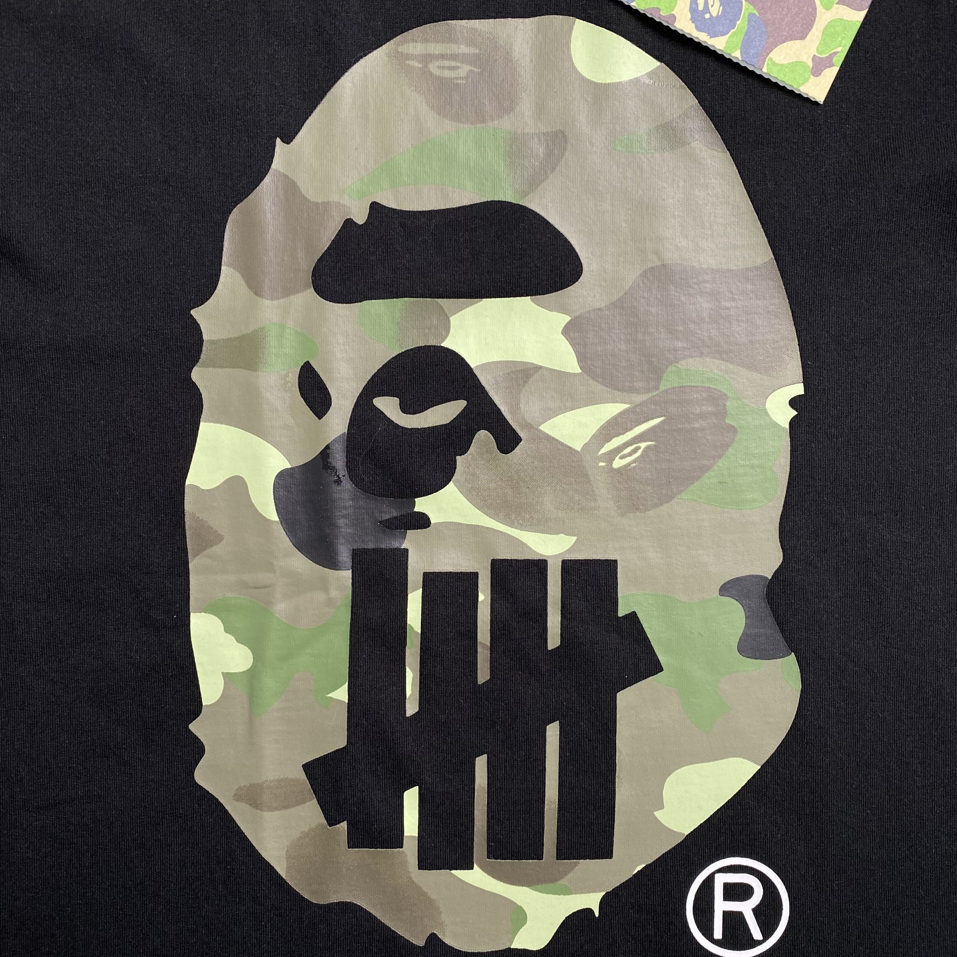 bape-x-undefeated-tee-black-3-Drip Store Argentina