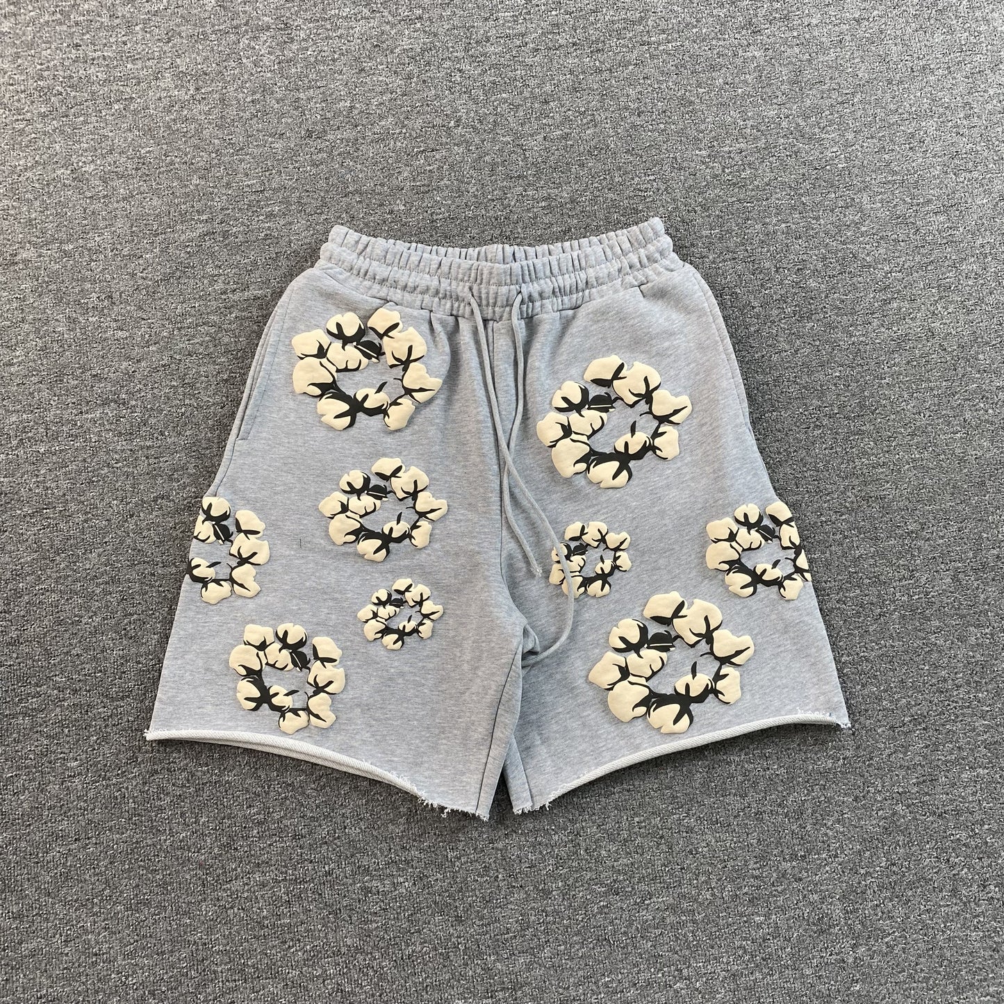 DENIM TEARS X CPFM CACTUS TEARS WREATH SHORTS GREY