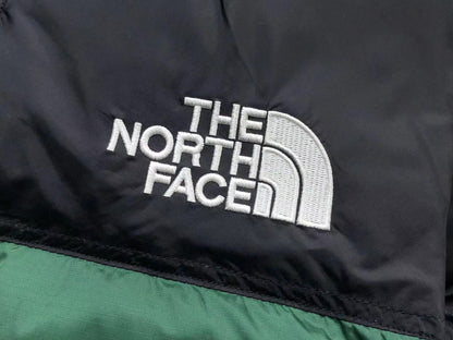 THE NORTH FACE 1996 RETRO NUPTSE VEST GREEN