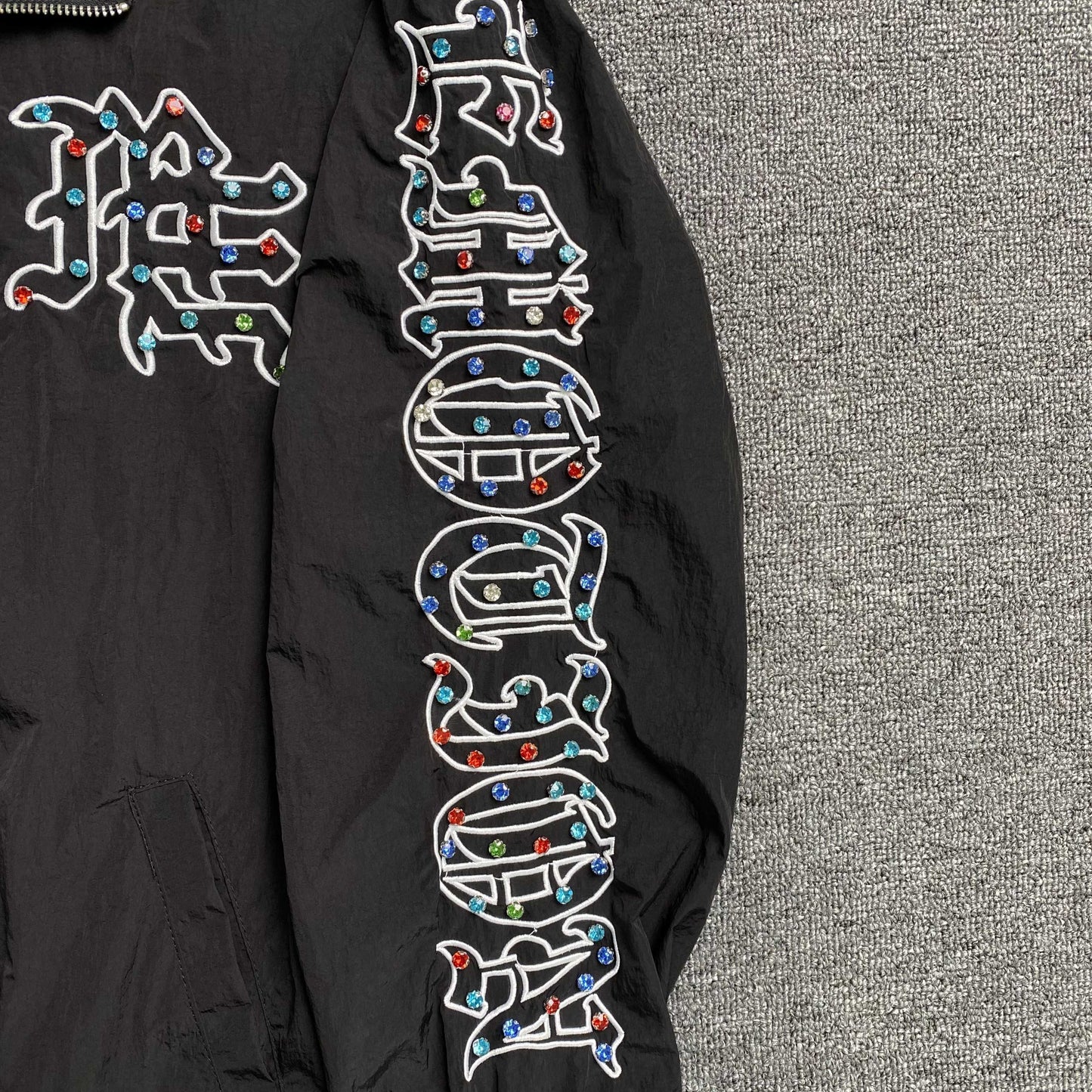 Campera Mixed Emotion Gem Black