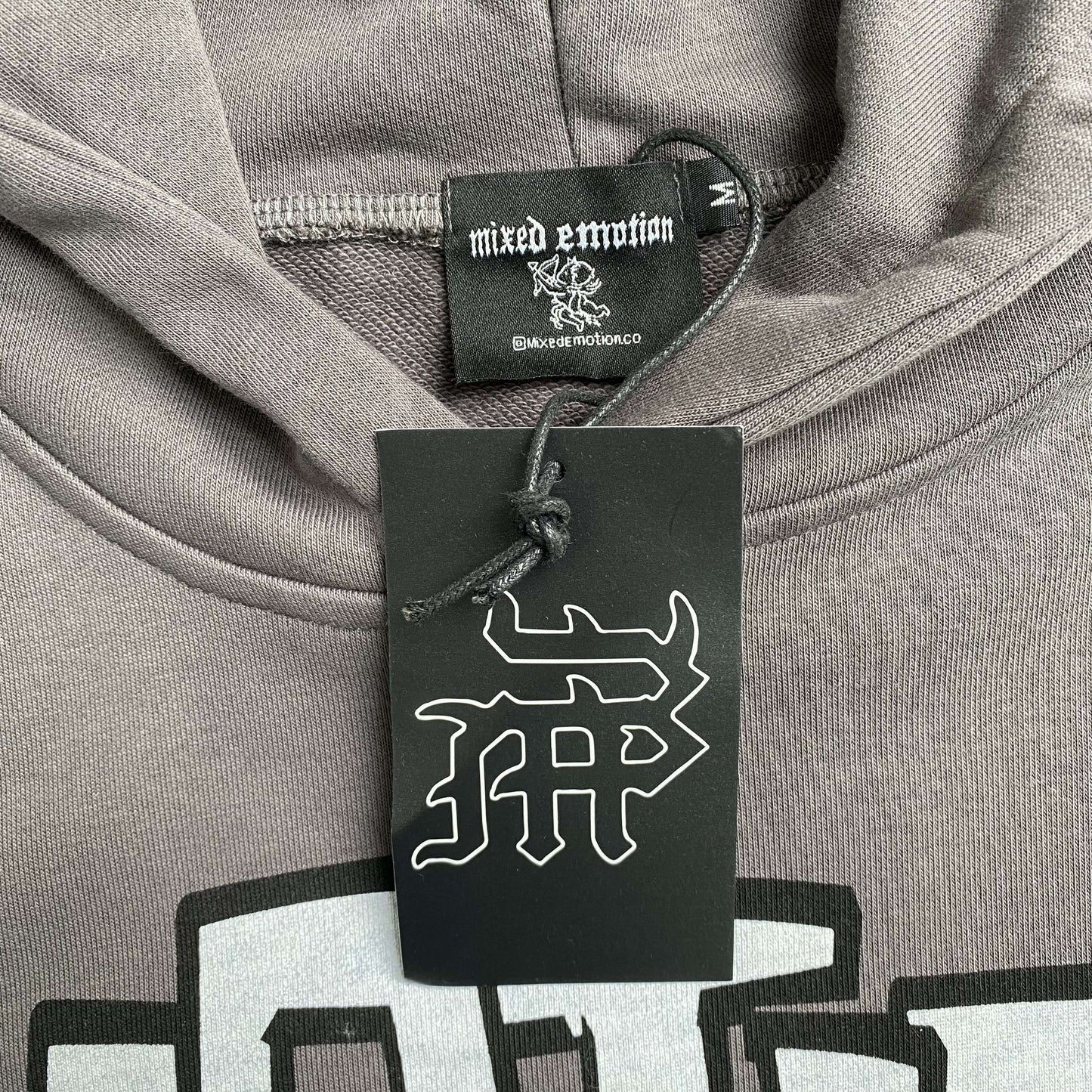 Buzo Mixed Emotion Monster Gris