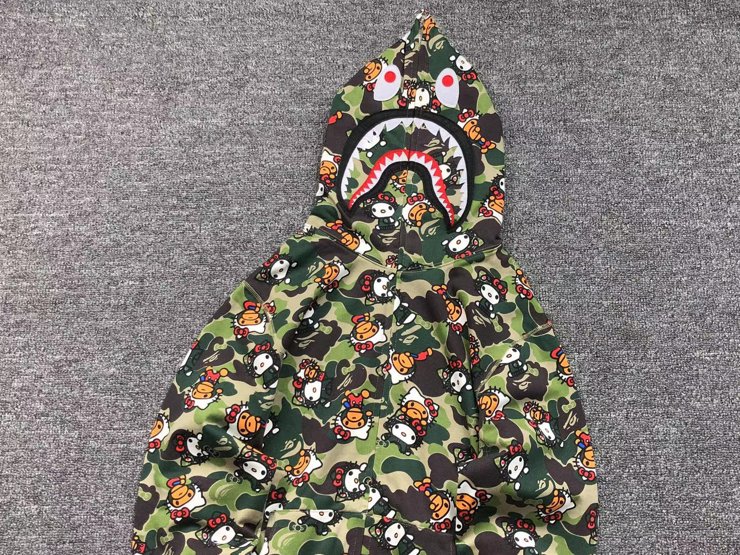 BAPE ABC CAMO HELLO KITTY SHARK FULL ZIP HOODIE GREEN