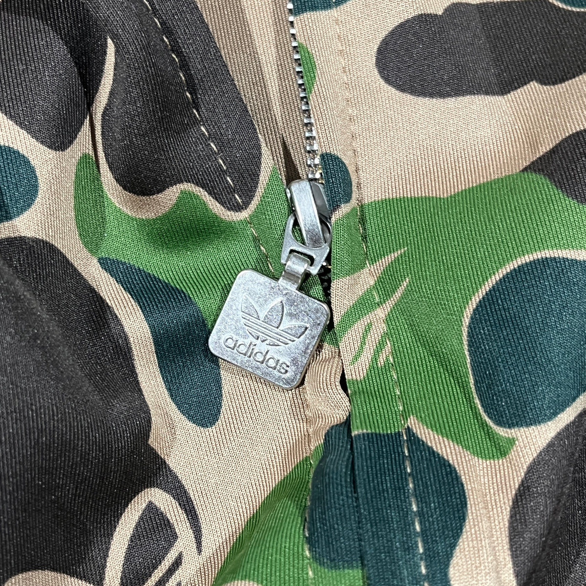 Campera Bape x Adidas Shark Camo Verde